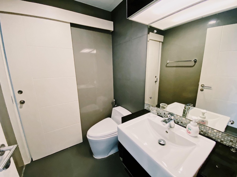 For Rent: The Crest Sukhumvit 34, BTS Thong Lor *Fully Furnished /Ready to move in*