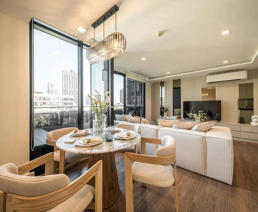 ให้เช่าคอนโด The unique Sukhumvit 62/1 Duplex 3นอน  4น้ำ พร้อมเฟอร์พร้อมอยู่