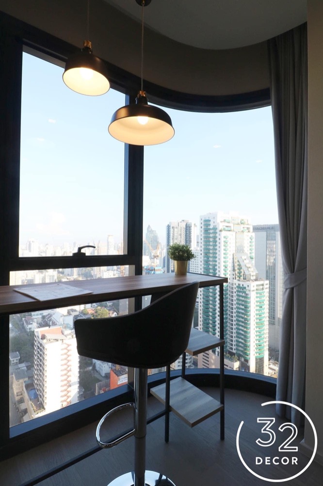 For Rent: Ashton Asoke, 1 Bedroom MRT Sukhumvit *Corner Unit /Fully Furnished /High Floor*