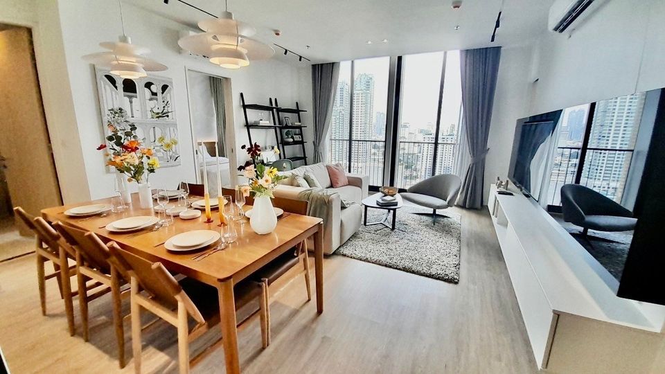 For Rent: Noble State 39, 2 Bedrooms *Fully Furnished*, Sample room, High floor, Near BTS Phrom Phong