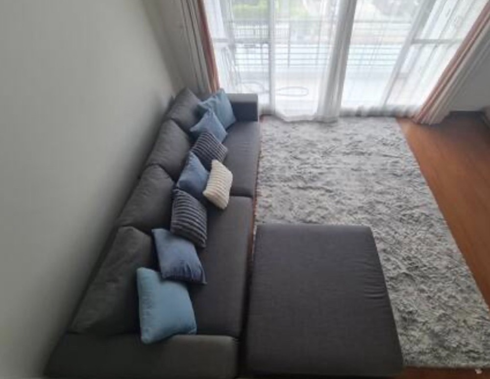 For Rent Baan Klang Muang Urbanion Srinakarin, 3 bedroom, Corner Unit. Near Seacon Srinakarin