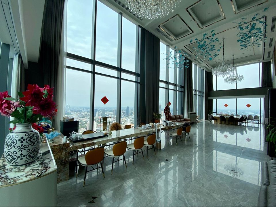 For Sale : Marque Sukhumvit 39, Ultra Luxury PENTHOUSE, 4 Bedrooms, Near BTS Promphong , Fully furnished, ready to move in.