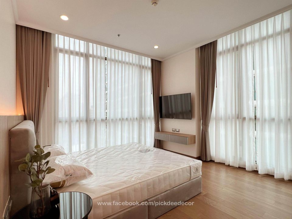 For Rent 2 bedrooms Supalai Oriental Sukhumvit 39 Luxury Condo Near BTS Phrom Phong Fully furnished Ready to move in