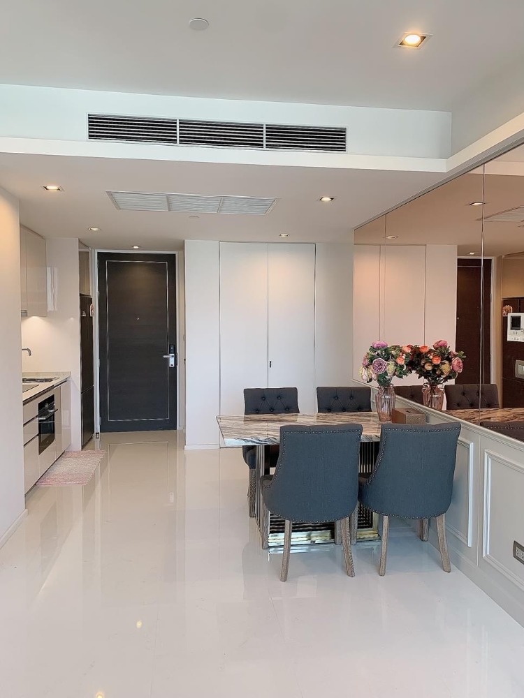 For Sale 1 bedroom The Bangkok Sathorn Luxury Condo High floor Near BTS Surasak Fully furnished Ready to move in