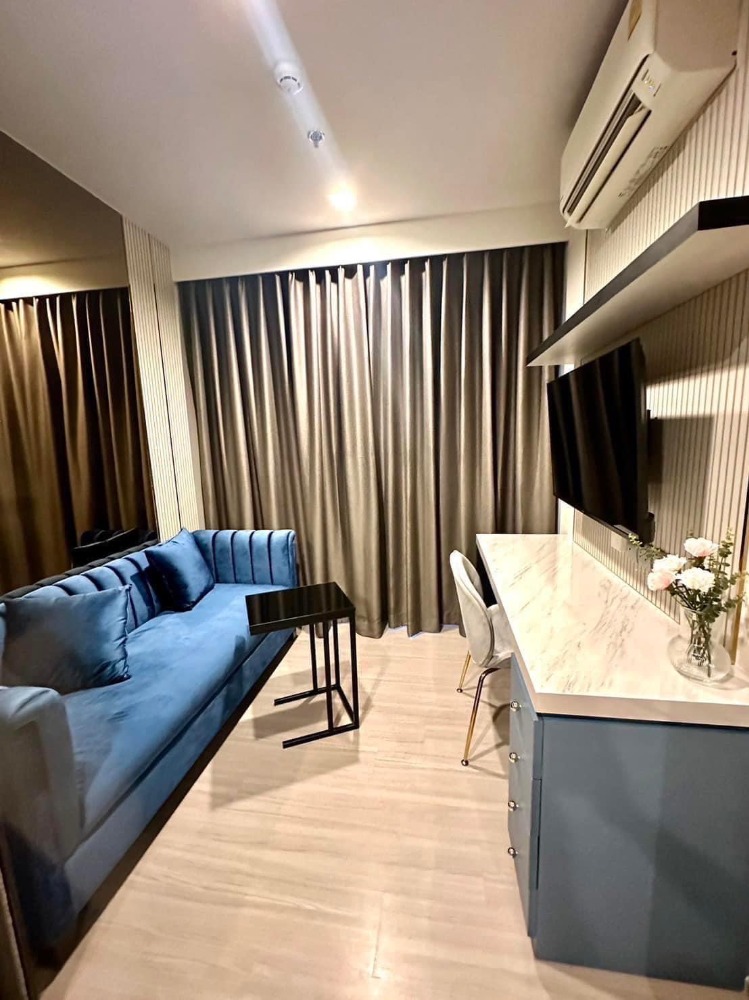 For Rent 1 bedroom Life Asoke Hype condo Near MRT Rama 9 Fully furnished Ready to move in