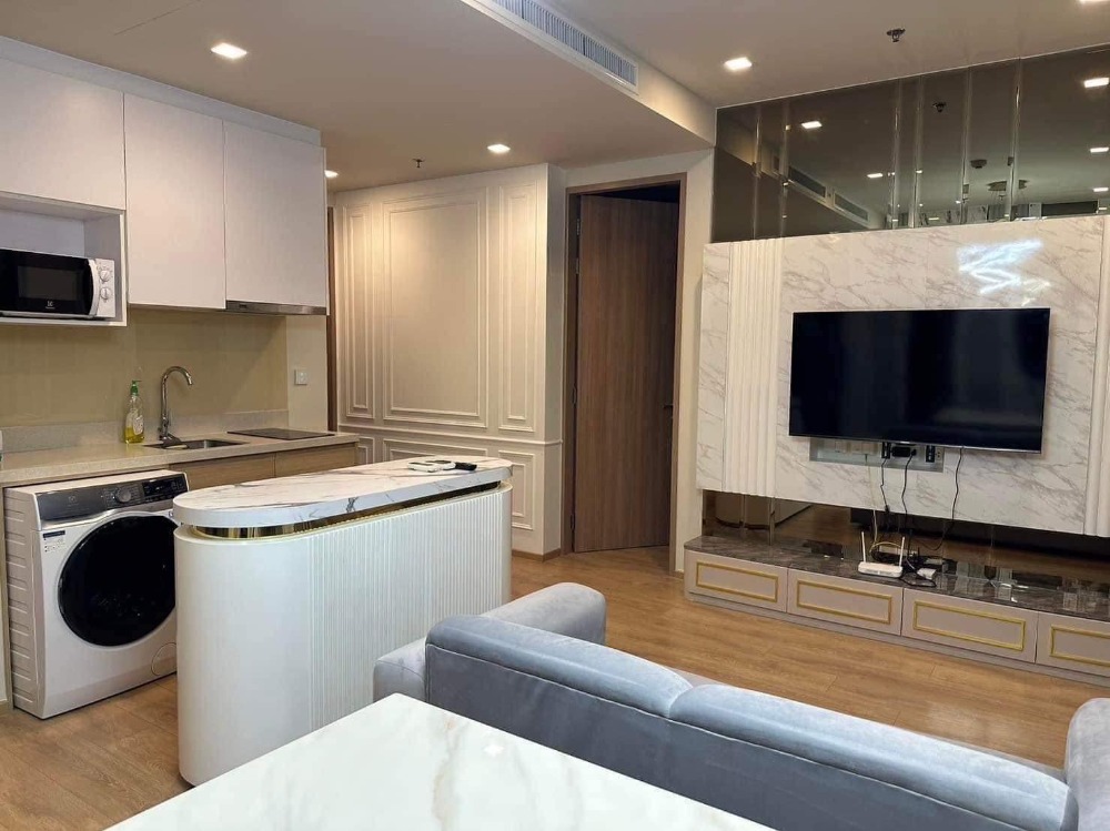 For Sale 2 bedrooms Noble Around 33 Luxury Condo Near BTS Phrom Phong Fully furnished Ready to move in