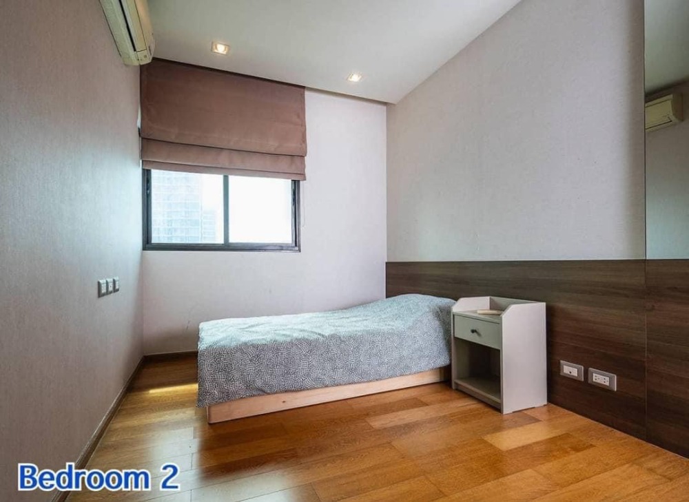 For Rent 2 bedrooms The Address Sathorn Luxury Condo High floor Near BTS Saint Louis Fully furnished Ready to move in