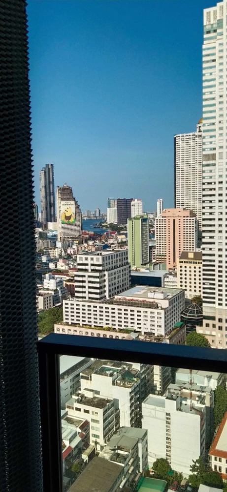 For Rent 1 bedroom The Loft Silom Luxury Condo High floor Near BTS Surasak Fully furnished Ready to move in