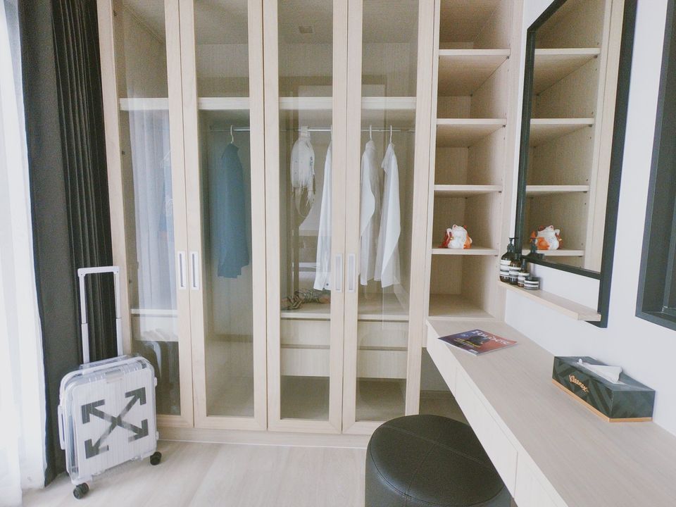 For Rent 1 bedroom Life One Wireless Condo High floor Near BTS Ploenchit Fully furnished Ready to move in