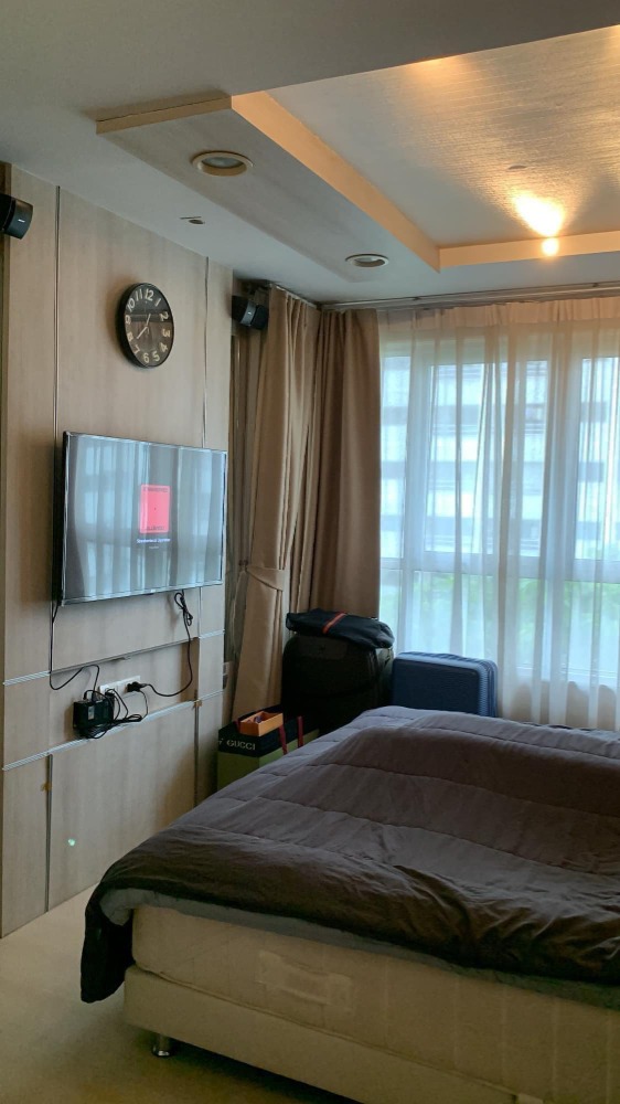 For Sale 1 bedroom The Clover Thonglor Condo Near BTS Thonglor Fully furnished Ready to move in