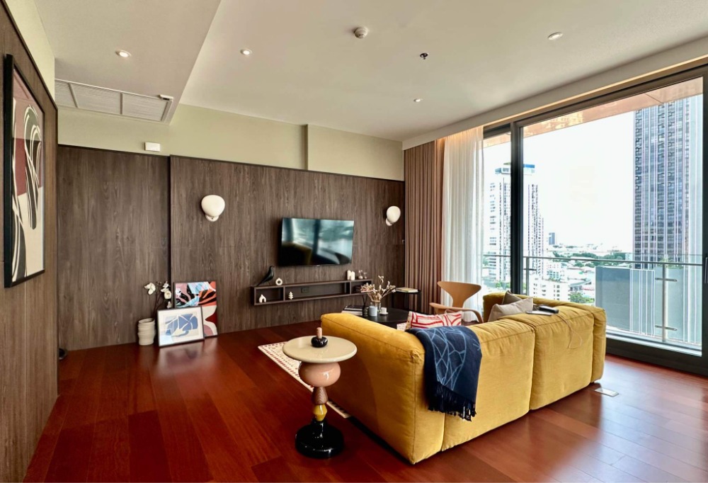 For Sale 2 bedrooms Khun By Yoo Luxury Condo Near BTS Thonglor Fully furnished Ready to move in