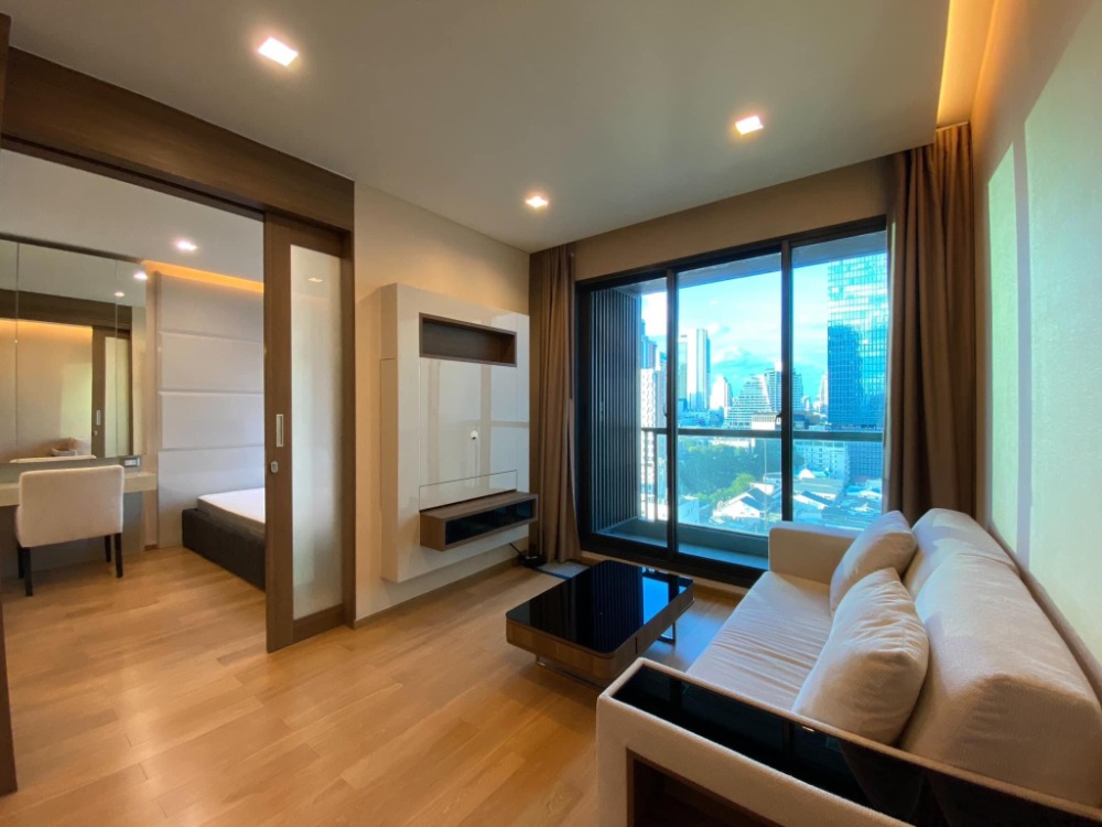 For Rent 1 bedroom The Address Sathorn Luxury Condo High floor Near BTS Saint Louis Fully furnished Ready to move in