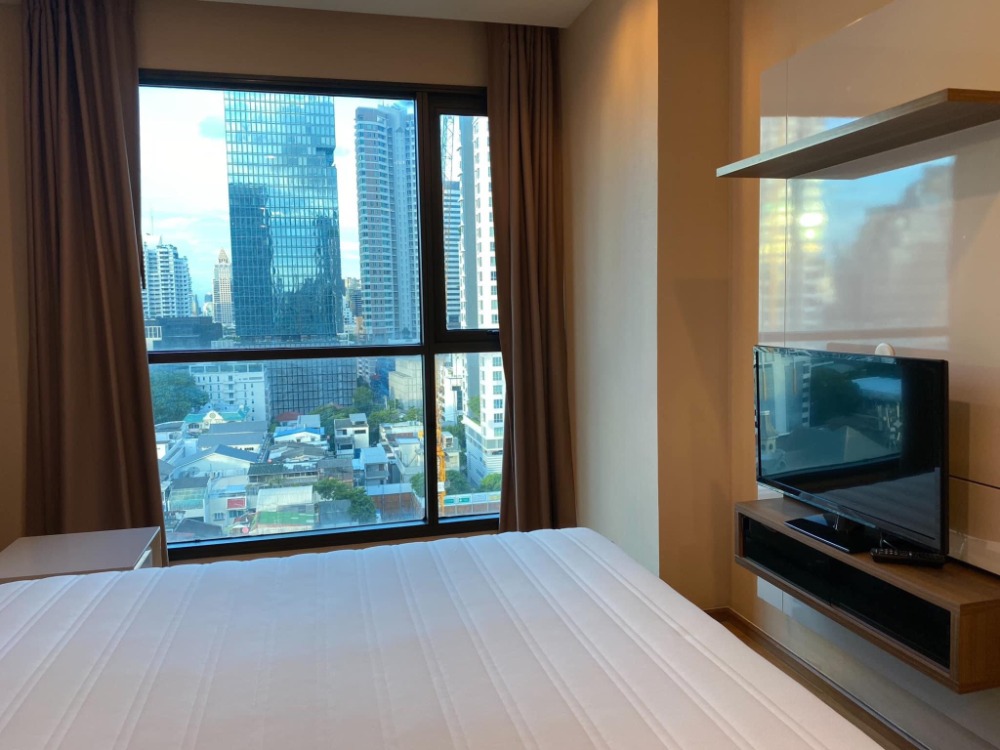 For Rent 1 bedroom The Address Sathorn Luxury Condo High floor Near BTS Saint Louis Fully furnished Ready to move in