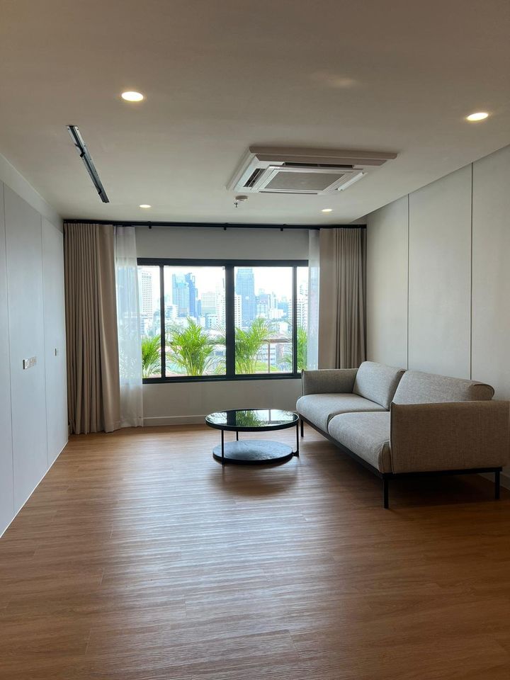 For Rent 2 bedrooms Baan Ploenchit Condo Near BTS Ploenchit Fully furnished Ready to move in