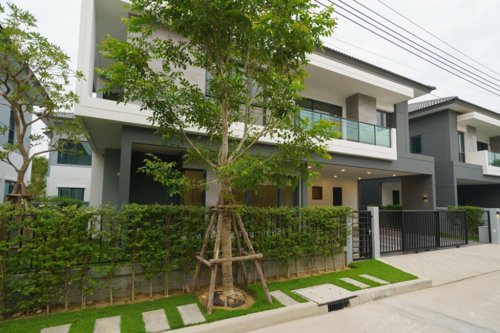 For Rent 4 bedrooms The City Bangna (New Project) Luxury Detached House Pet friendly 🐶🐱 Near Mega Bangna Fully furnished Ready to move in