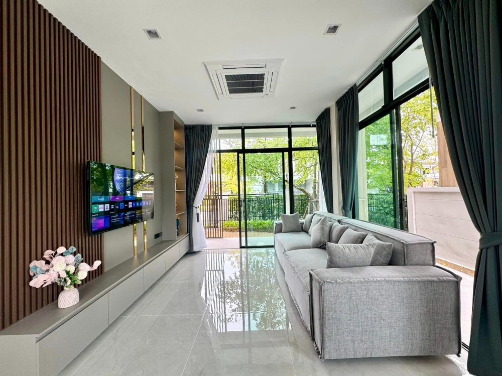 For Rent 4 Beds 4 Baths Bangkok Boulevard Bangna KM.5 Ultra Luxury Detached House Near BTS Udomsuk Fully furnished Ready to move in
