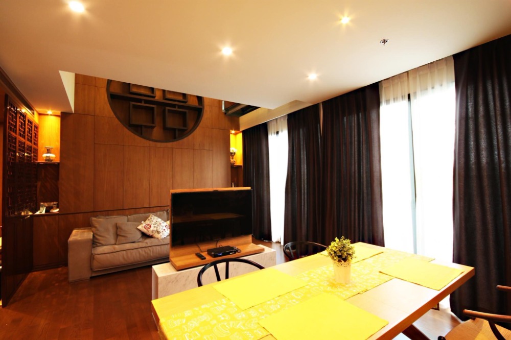 For Rent Duplex 2 Beds 4 Baths Noble Remix Sukhumvit 36 Luxury Condo Near BTS Thonglor Fully furnished Ready to move in