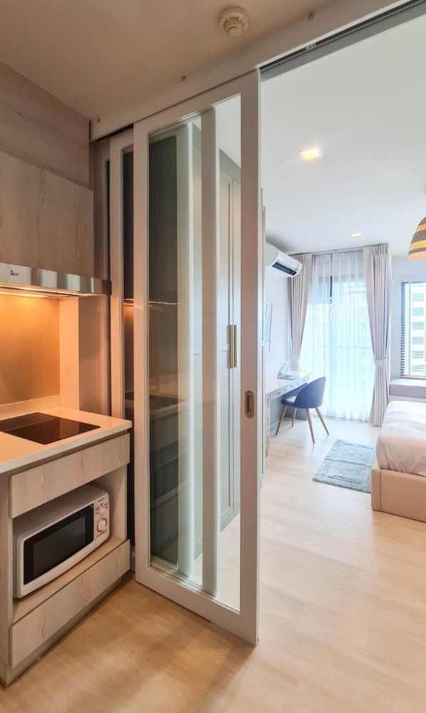 For Sale 1 bedroom Life One Wireless Condo Near BTS Ploenchit Fully furnished Ready to move in