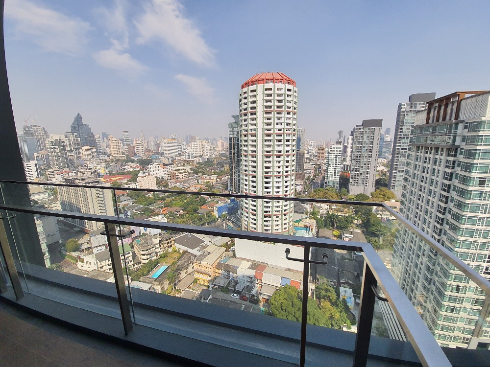 For Rent 2 bedrooms LAVIQ Sukhumvit 57 Luxury Condo High floor Near BTS Thonglor Ready to move in