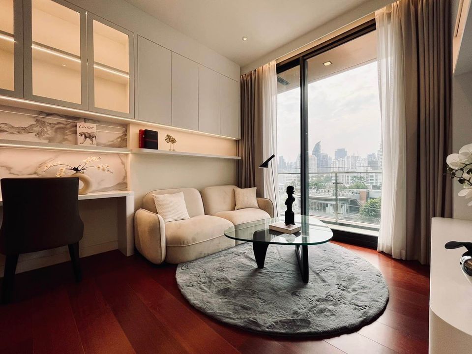 For Rent 1 bedroom Khun By Yoo Ultra Luxury Condo Near BTS Thonglor Fully furnished Ready to move in