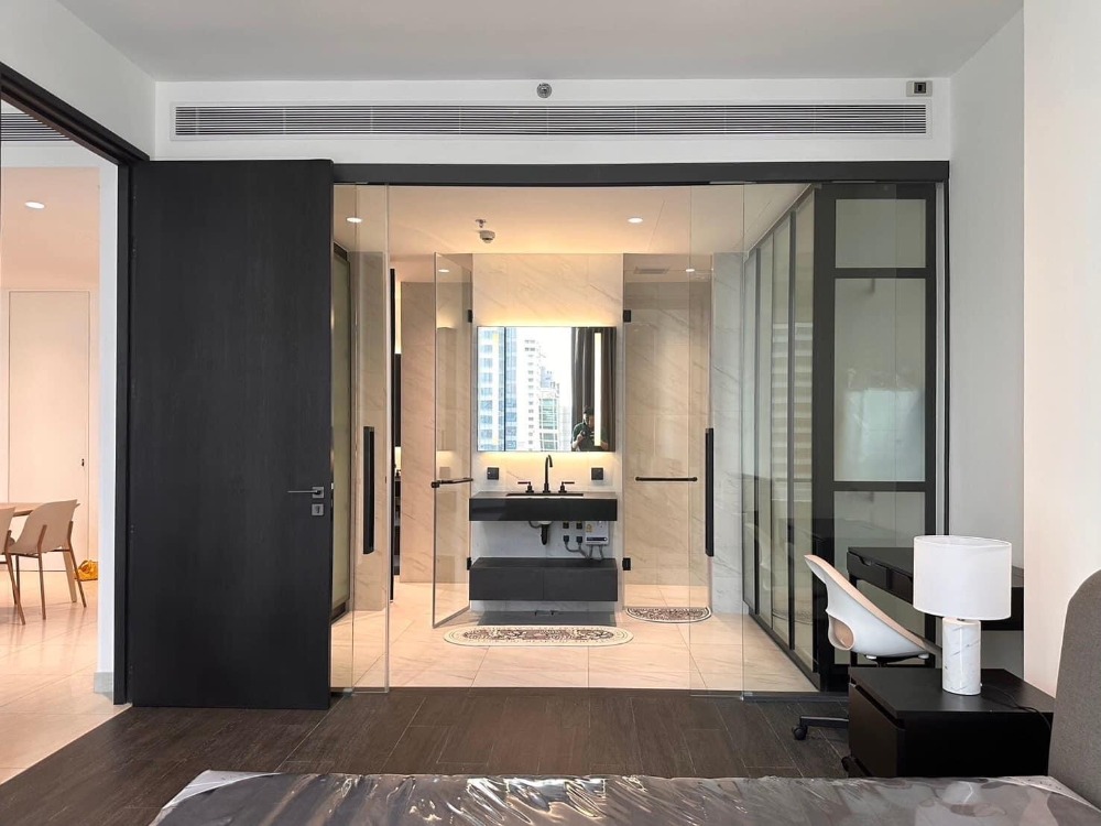 For Rent 1 bedroom Tait Sathorn 12 Luxury Condo High floor Near BTS Saint Louis Fully furnished Ready to move in