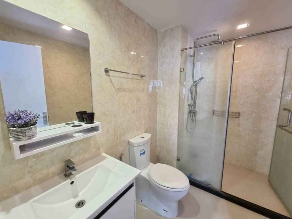 For Rent 2 bedrooms Mayfair Place Sukhumvit 64 Condo Near BTS Punnawithi Fully furnished Ready to move in