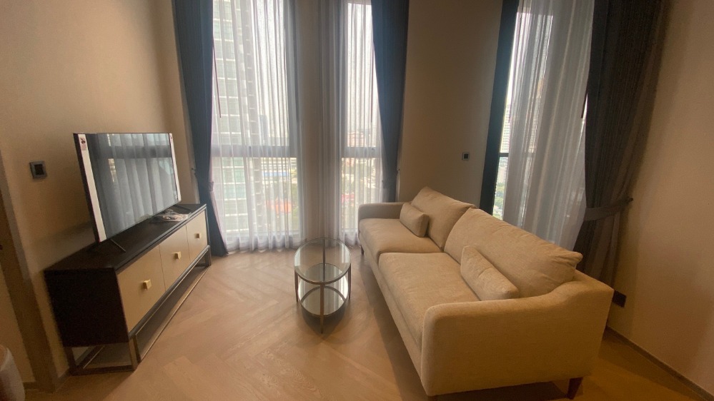 For Rent 1 bedroom The Reserve Sathorn Luxury Condo High floor Near BTS Chong Nonsi Fully furnished Ready to move in