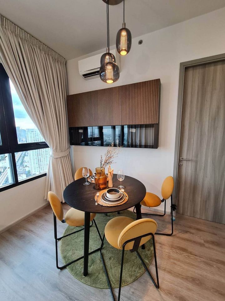 For Rent 2 bedrooms KnightsBridge Prime Ratchayothin Condo High floor Corner unit Near MRT Phahon Yothin Fully furnished Ready to move in