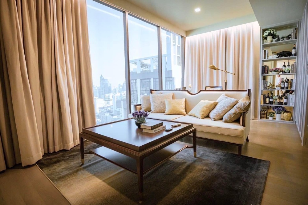 For Rent Penthouse 1 Beds 2 Baths Celes Asoke Luxury Condo High floor Near BTS Asoke Fully furnished Ready to move in