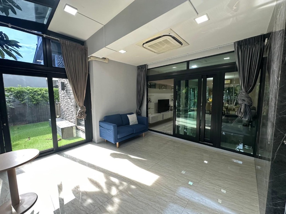 For Rent 4 Beds 3 Baths Manthana Rama 9-Srinakarin Luxury Detached House Near Airport Link Hua Mak Fully furnished Ready to move in