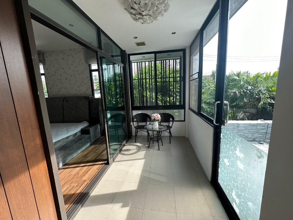 For Rent 4 Beds 3 Baths Manthana Rama 9-Srinakarin Luxury Detached House Near Airport Link Hua Mak Fully furnished Ready to move in