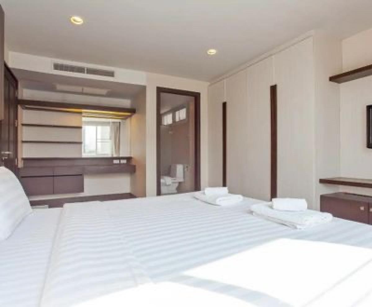 เช่า คอนโด 2 นอน 3 น้ำ Richmond Hills สุขุมวิท - ทองหล่อPet friendly 150 sq.m , Rental 55,000 THB