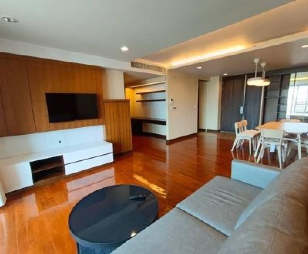 เช่า คอนโด 2 นอน 3 น้ำ Richmond Hills สุขุมวิท - ทองหล่อPet friendly 150 sq.m , Rental 55,000 THB