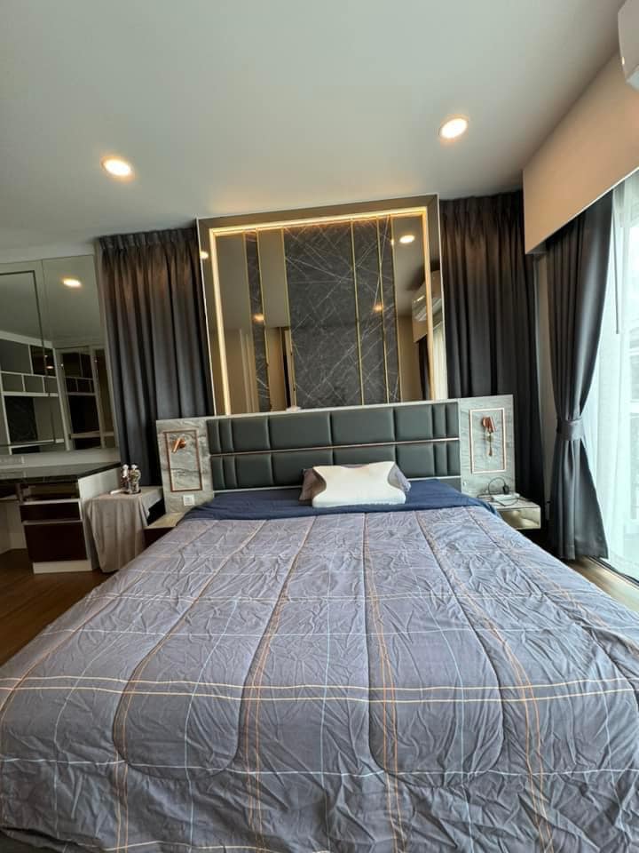 For sale detached house 4 bedrooms at The city bangna Luxury House Corner unit near Mega Bangna Fully furnished Ready to move in Sale 29,000,000 THB