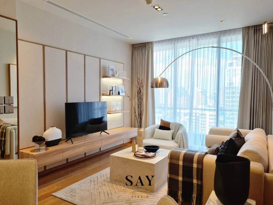 For sale condo 2 bedrooms at Beatniq Sukhumvit 32 Luxury condo Near BTS Thonglor Ready to move in Sale 26,000,000 THB.