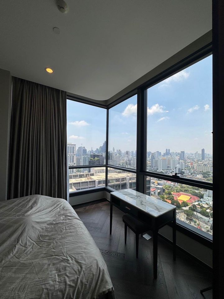 For sale condo 2 bedrooms at The Esse Sukhumvit 36 Luxury condo Corner room Near BTS Thonglor Ready to move in Sale 23,500,000 THB.