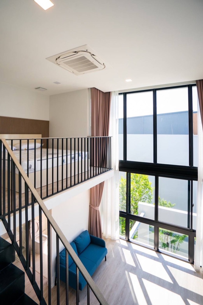 For Rent: Detached House 3 Storeys, Vive Krungthep Kreetha, 4 Bedrooms /4 Bathrooms, *Fully Furnished* Ready to move in