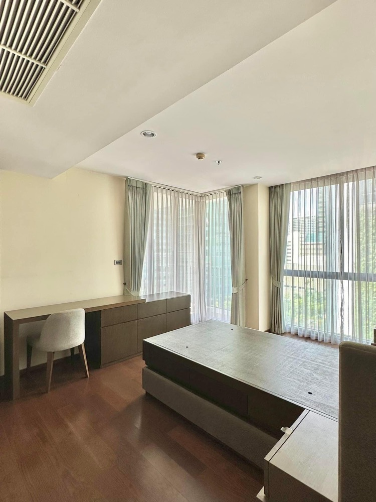 For Sale: Condo, The Hudson Sathorn 7, 2 Bedrooms /2 Bathrooms *Fully Furnished /High Floor /Corner Unit & Ready to move in*