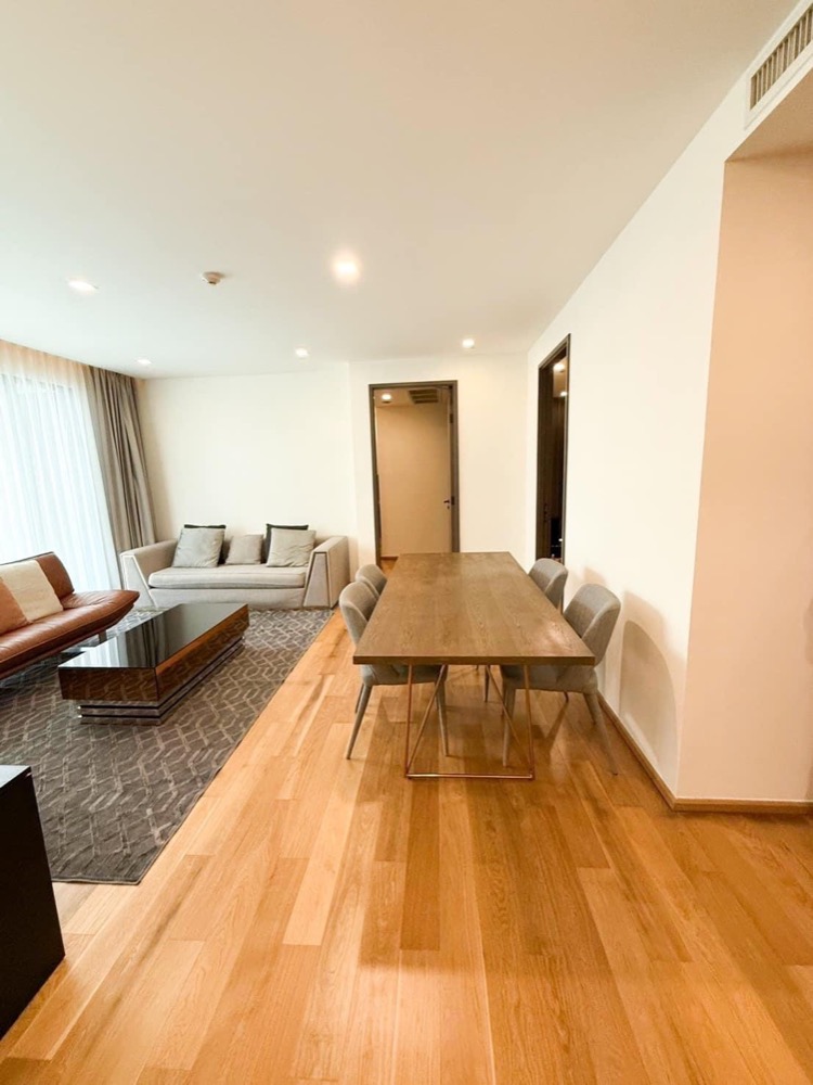 For Sale: Condo, MIELER Sukhumvit 40, 3 Bedrooms /3 Bathrooms *Fully Furnished /Private Lift Hall /Balcony & Ready to move in*