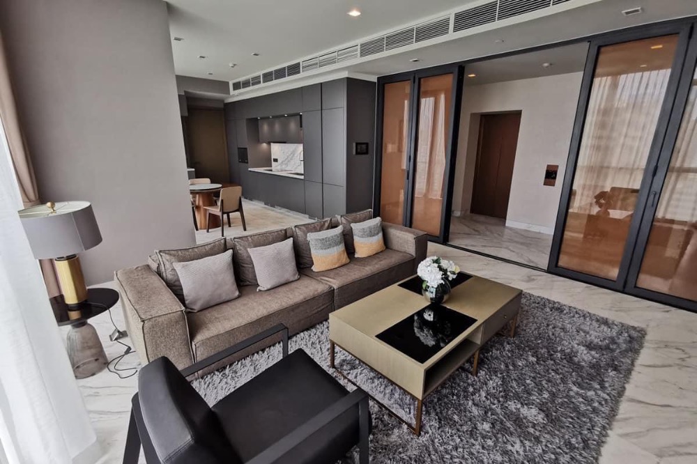 For Sale: Condo, The Monument Thonglor, 2 Bedrooms /3 Bathrooms *Fully Furnished /High Floor /Private Lift /Pet Friendly & Sale with Tenant (February 2025)*