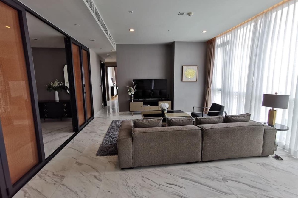 For Sale: Condo, The Monument Thonglor, 2 Bedrooms /3 Bathrooms *Fully Furnished /High Floor /Private Lift /Pet Friendly & Sale with Tenant (February 2025)*