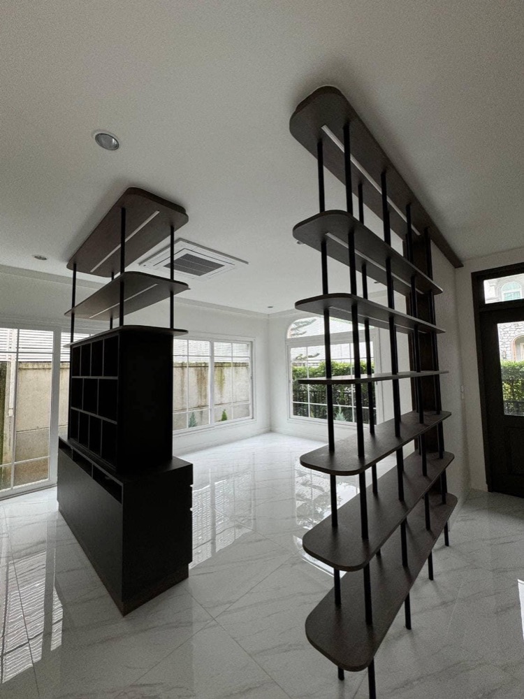 For Rent: Detached House, Grandio Sathorn, 4 Bedrooms /4 Bathrooms *Fully Furnished /Pet Friendly* Ready to move in